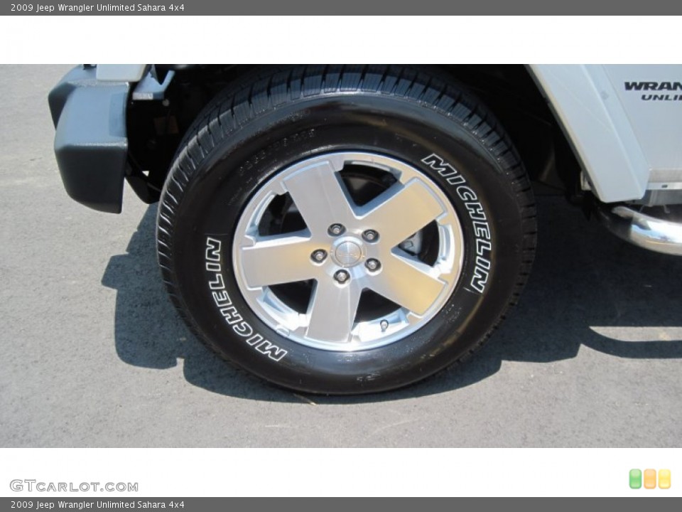 2009 Jeep Wrangler Unlimited Sahara 4x4 Wheel and Tire Photo #51181902