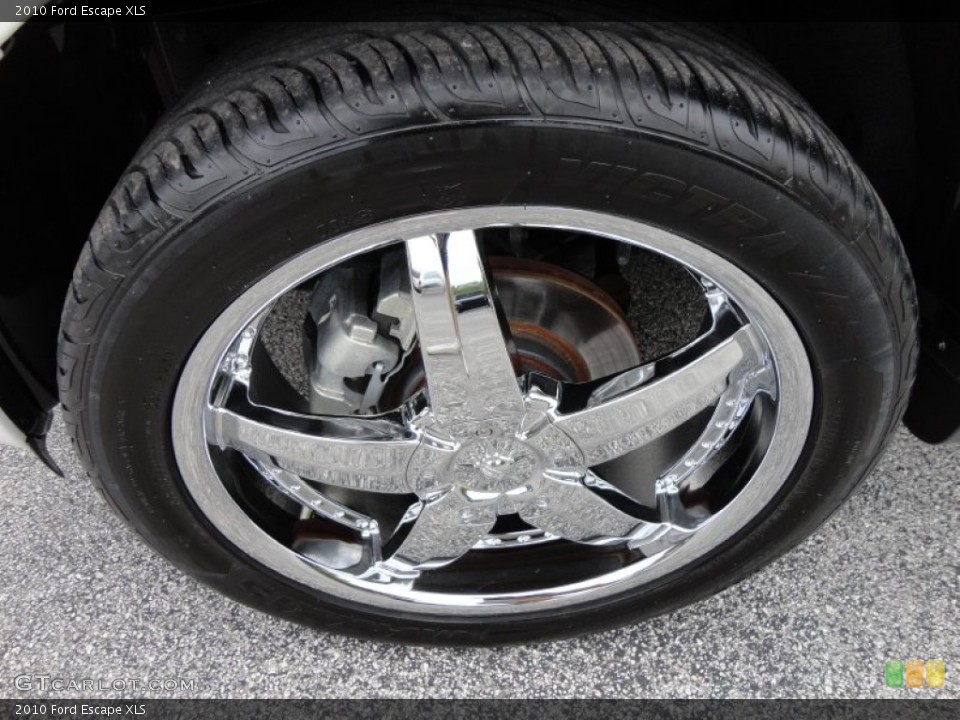 2010 Ford Escape Custom Wheel and Tire Photo #51196105