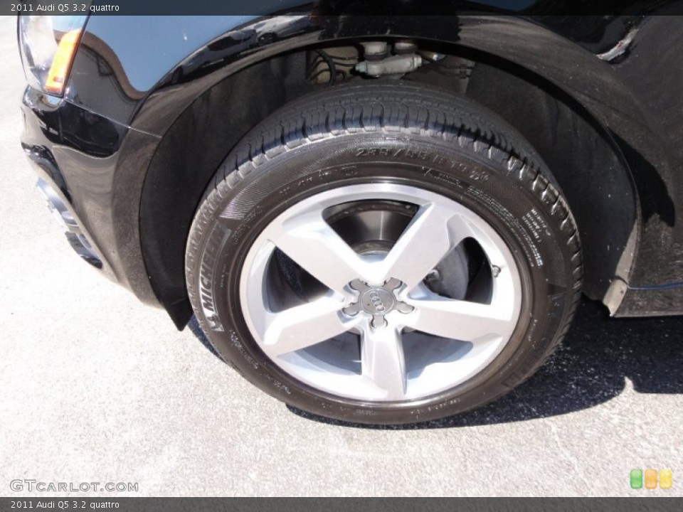 2011 Audi Q5 3.2 quattro Wheel and Tire Photo #51209030
