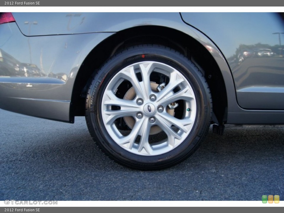 2012 Ford Fusion SE Wheel and Tire Photo #51225551