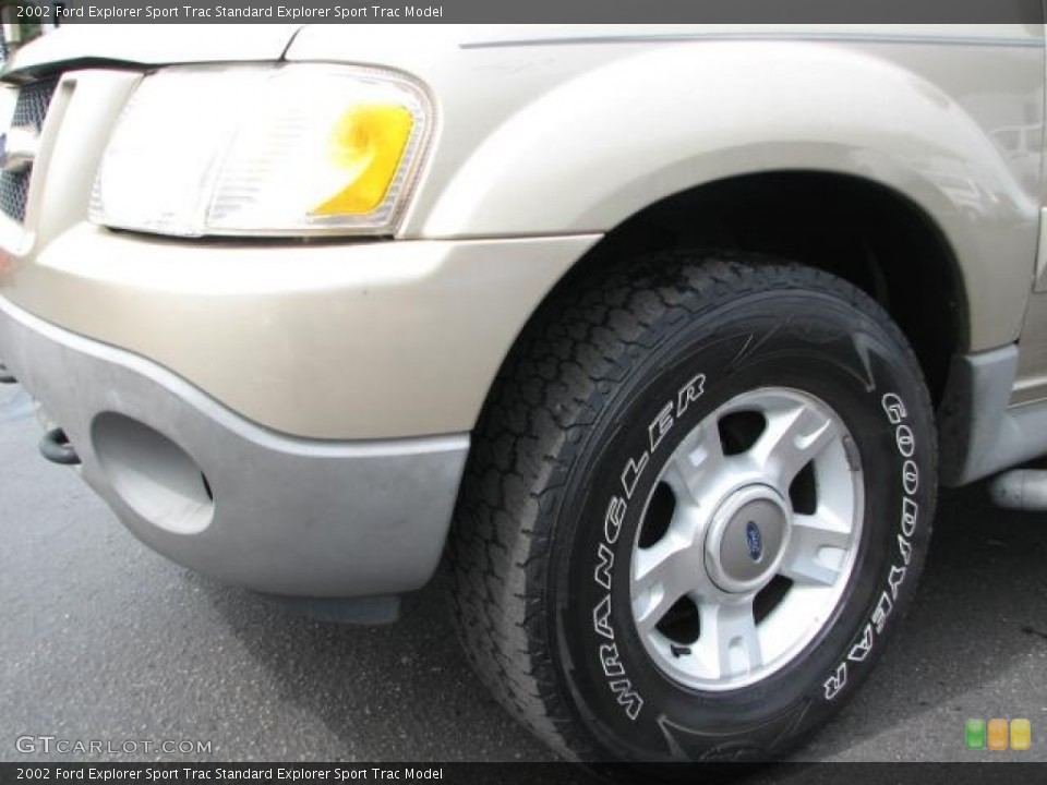 2002 Ford Explorer Sport Trac  Wheel and Tire Photo #51231356