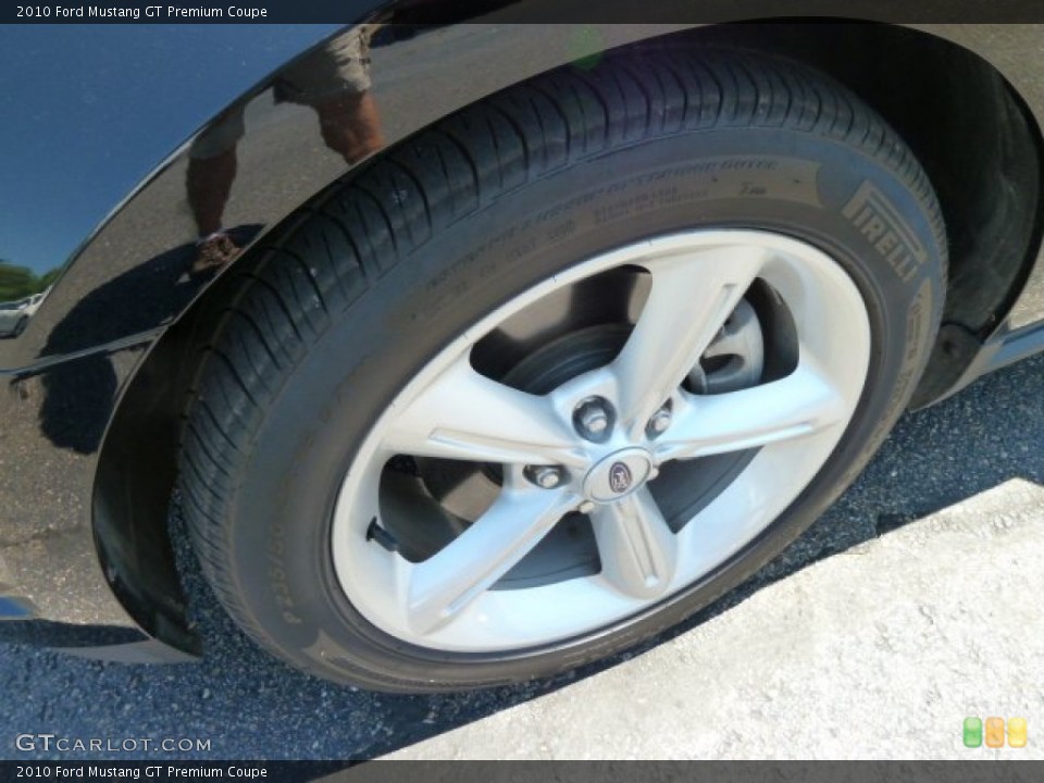 2010 Ford Mustang GT Premium Coupe Wheel and Tire Photo #51255422