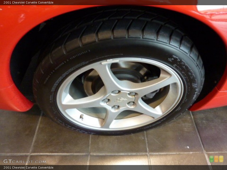 2001 Chevrolet Corvette Convertible Wheel and Tire Photo #51258629