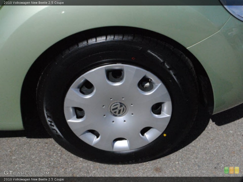 2010 Volkswagen New Beetle 2.5 Coupe Wheel and Tire Photo #51276931