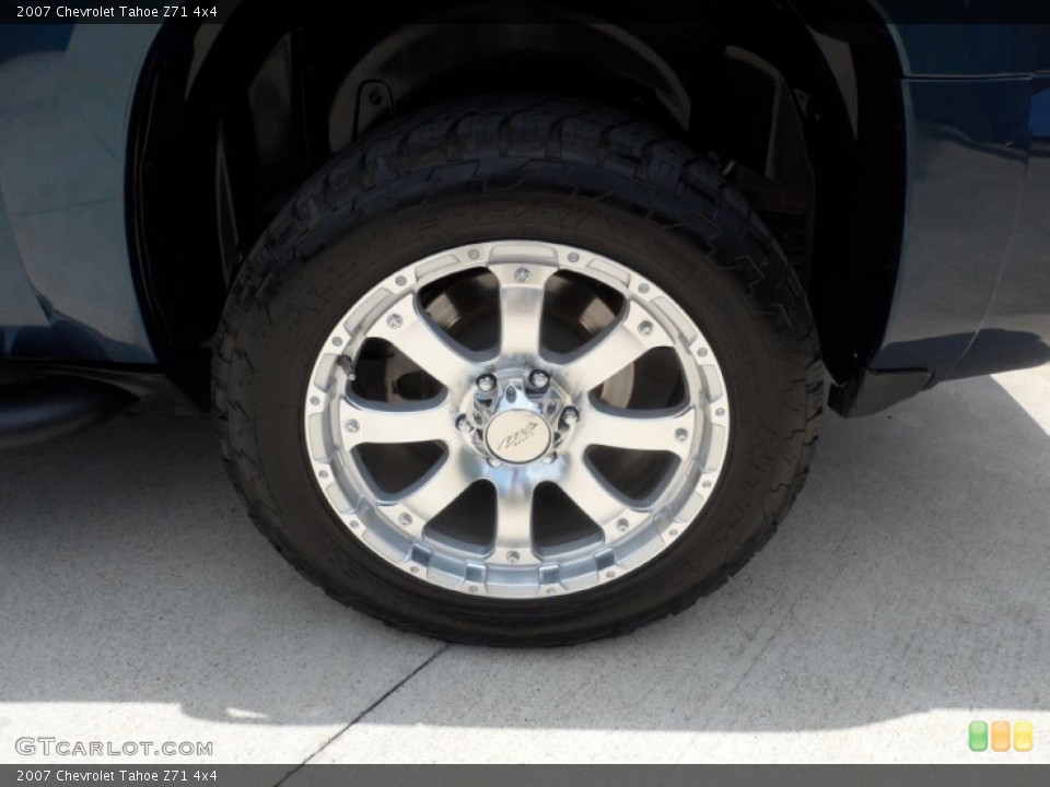2007 Chevrolet Tahoe Custom Wheel and Tire Photo #51278341