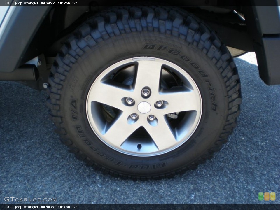2010 Jeep Wrangler Unlimited Rubicon 4x4 Wheel and Tire Photo #51320080