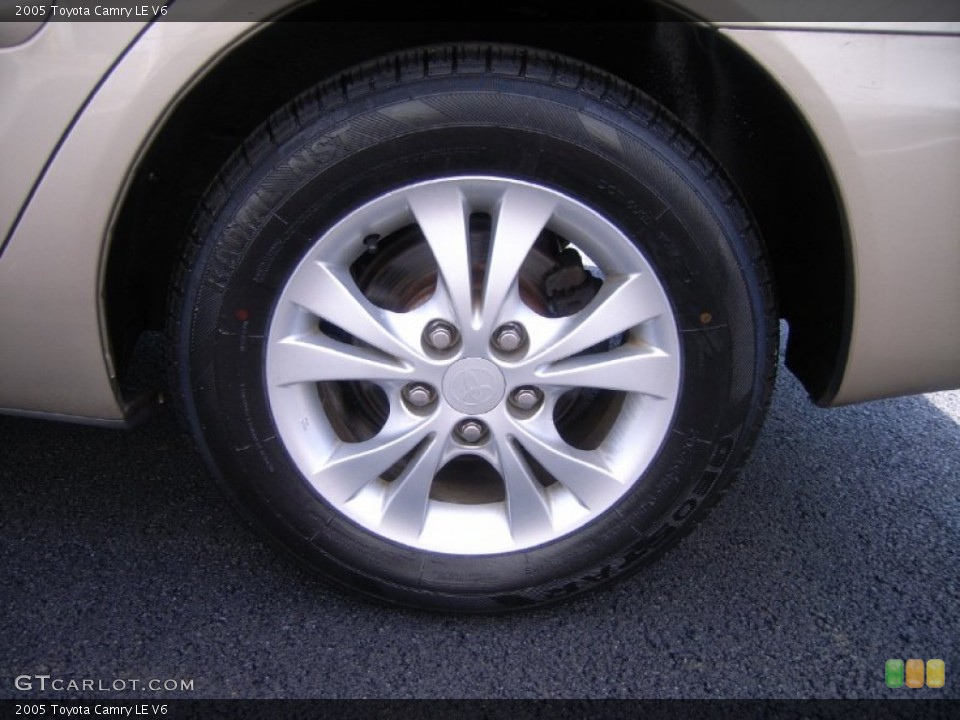 2005 Toyota camry wheels and tires