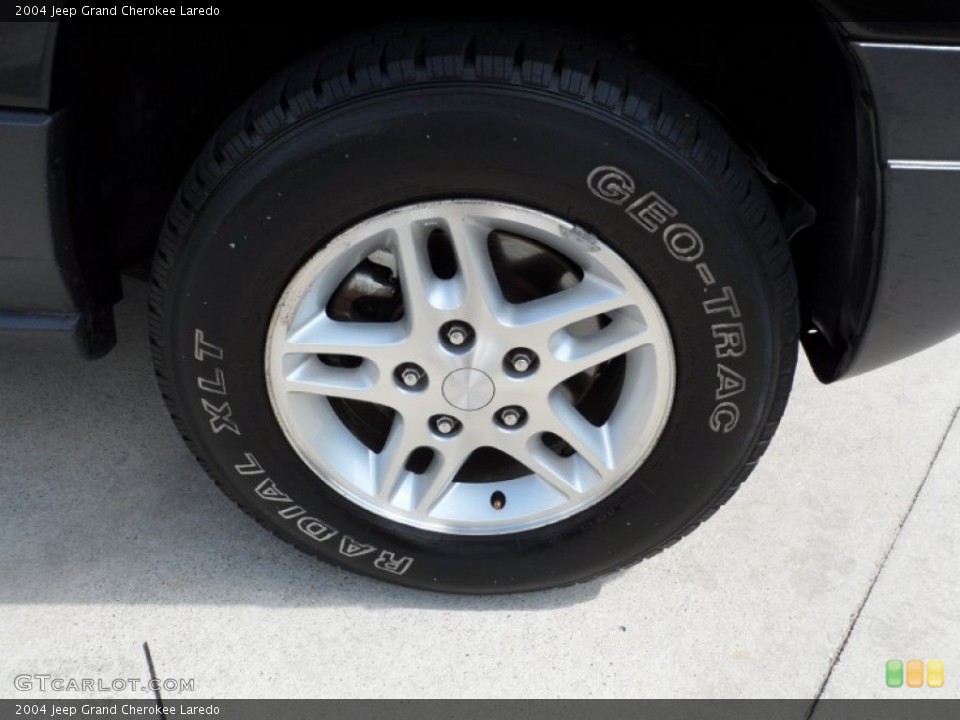 2004 Jeep Grand Cherokee Laredo Wheel and Tire Photo #51432813