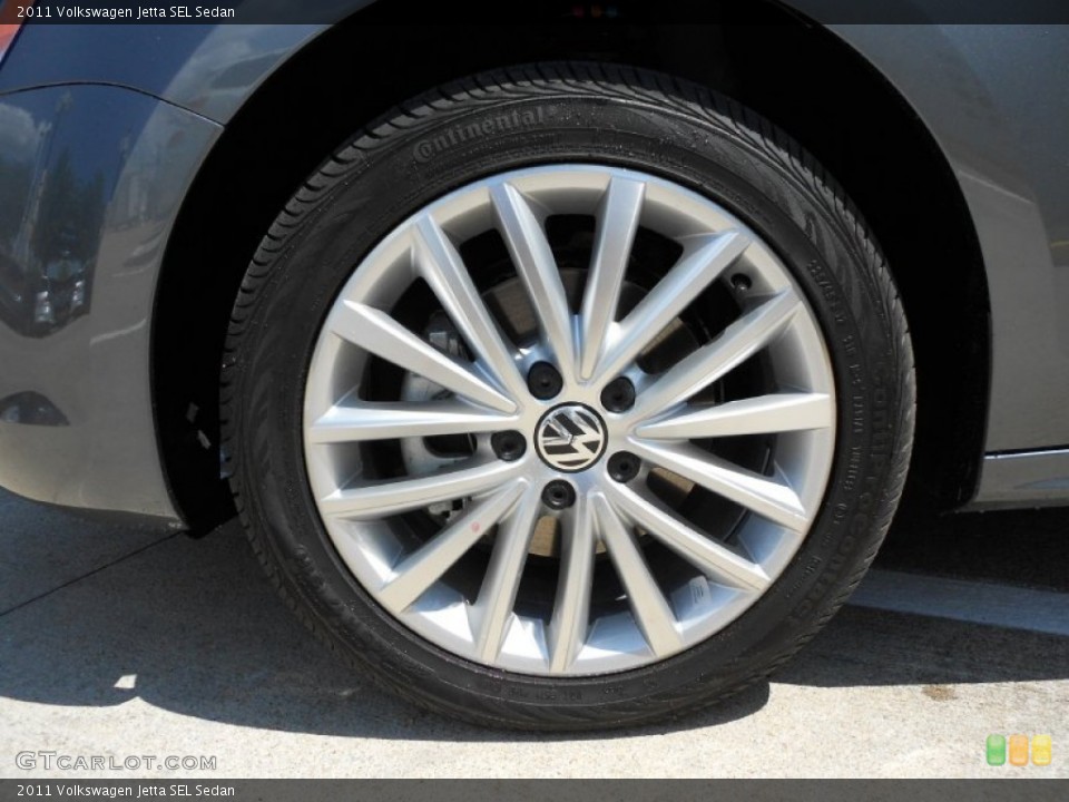 2011 Volkswagen Jetta SEL Sedan Wheel and Tire Photo #51460971