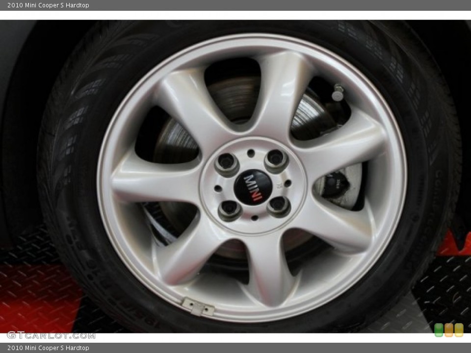2010 Mini Cooper S Hardtop Wheel and Tire Photo #51478146
