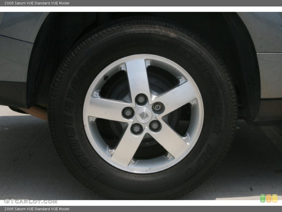 2006 Saturn VUE  Wheel and Tire Photo #51497536
