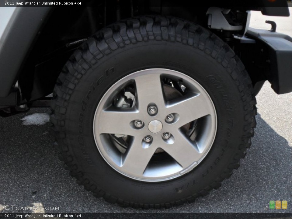 2011 Jeep Wrangler Unlimited Rubicon 4x4 Wheel and Tire Photo #51503752