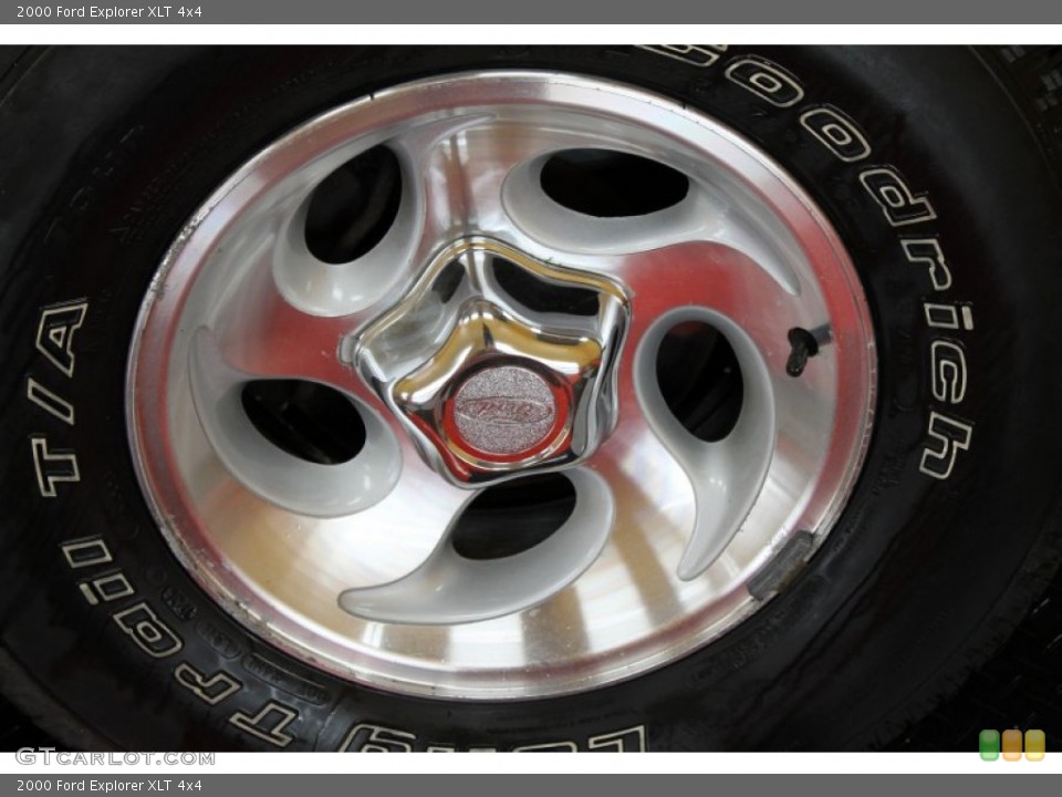 2000 Ford Explorer XLT 4x4 Wheel and Tire Photo #51607300