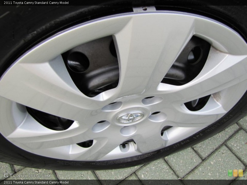 2011 Toyota Camry  Wheel and Tire Photo #51628891
