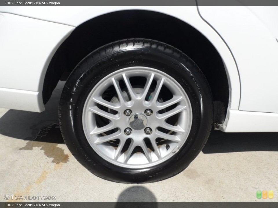 2007 Ford Focus ZXW SES Wagon Wheel and Tire Photo #51695068