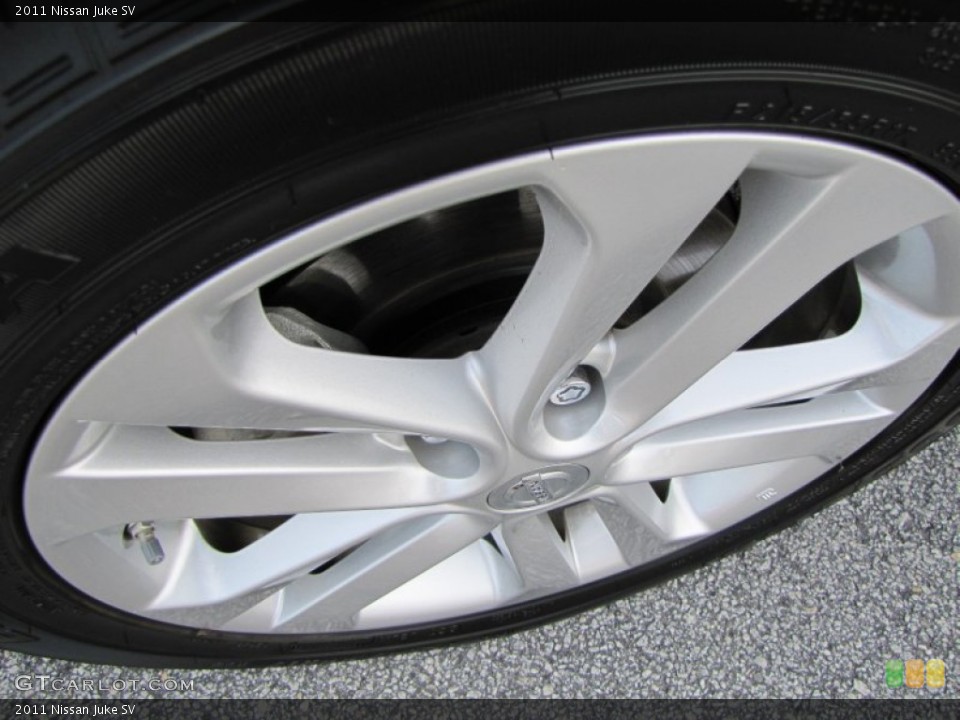 2011 Nissan Juke SV Wheel and Tire Photo #51706618