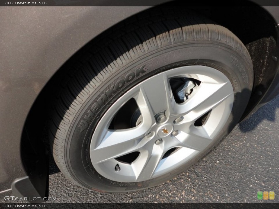 2012 Chevrolet Malibu LS Wheel and Tire Photo #51709696