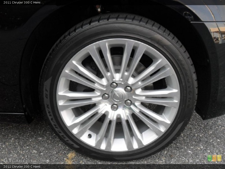 2011 Chrysler 300 C Hemi Wheel and Tire Photo #51720247
