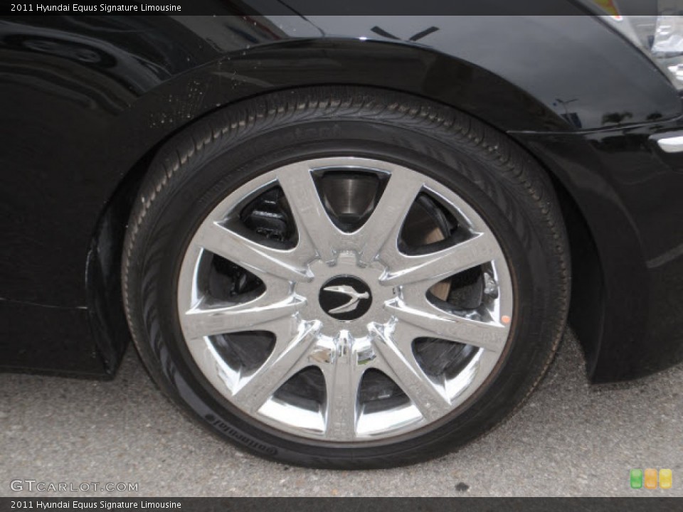 2011 Hyundai Equus Signature Limousine Wheel and Tire Photo #51796439