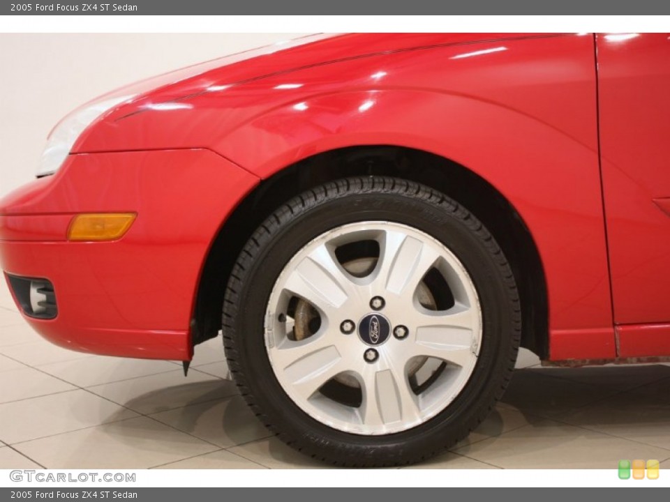 2005 Ford Focus ZX4 ST Sedan Wheel and Tire Photo #51826390