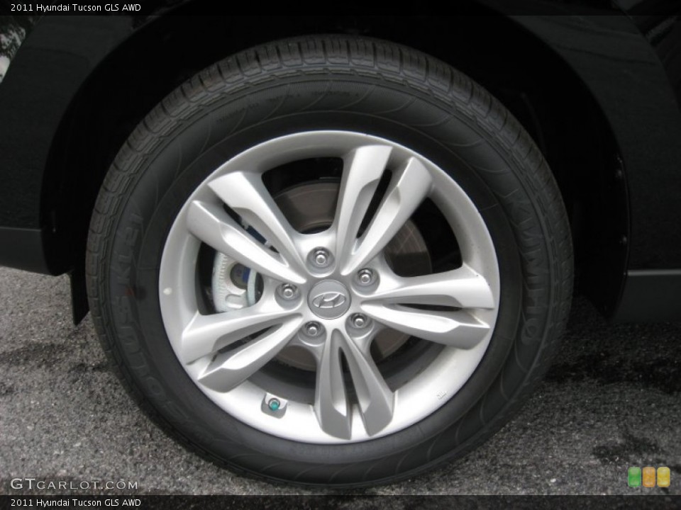 2011 Hyundai Tucson GLS AWD Wheel and Tire Photo #51827692