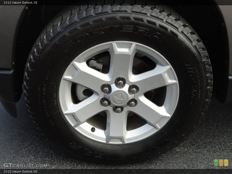 2010 Saturn Outlook XE Wheel and Tire Photo #51829984