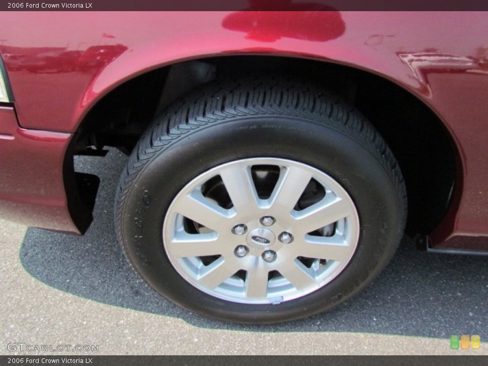 2006 Ford Crown Victoria LX Wheel and Tire Photo #51915572