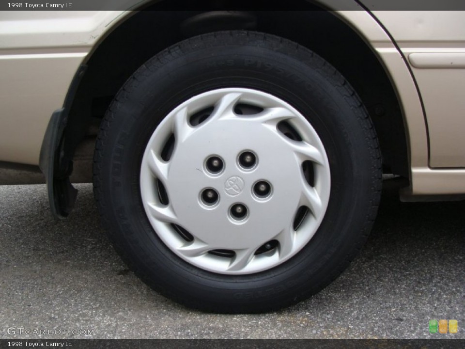 1998 Toyota Camry Wheels and Tires