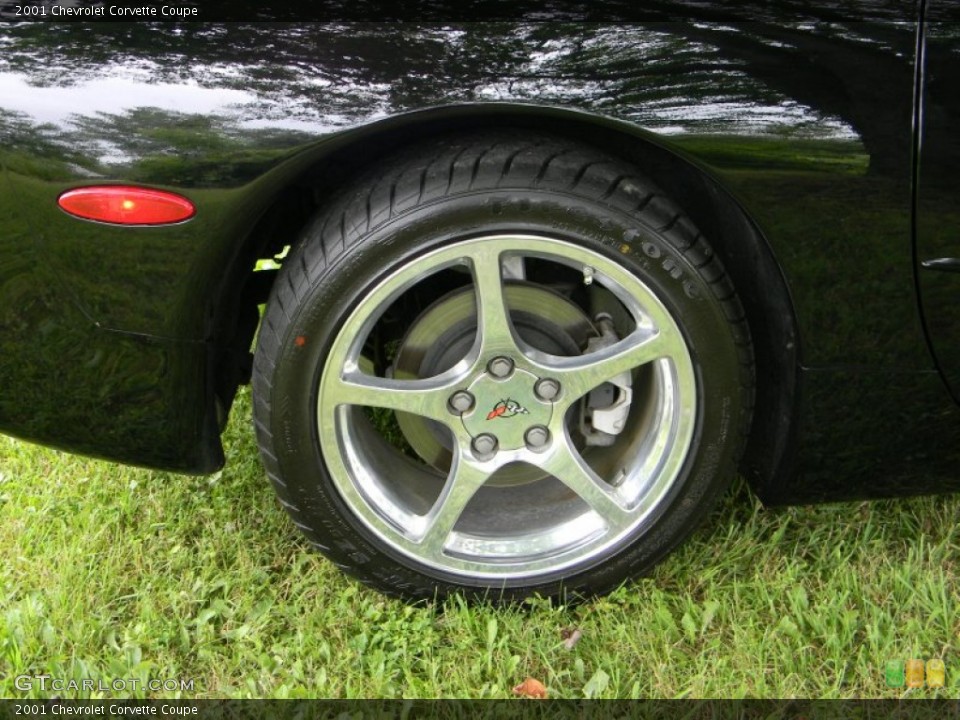 2001 Chevrolet Corvette Coupe Wheel and Tire Photo #52133992