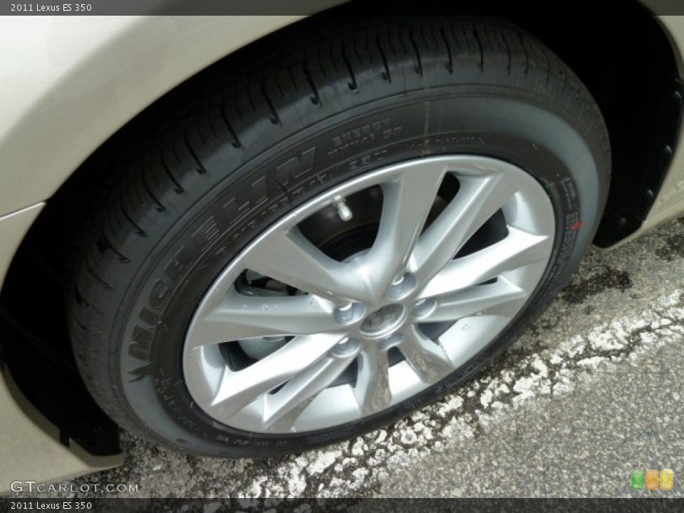 2011 Lexus ES 350 Wheel and Tire Photo #52144519