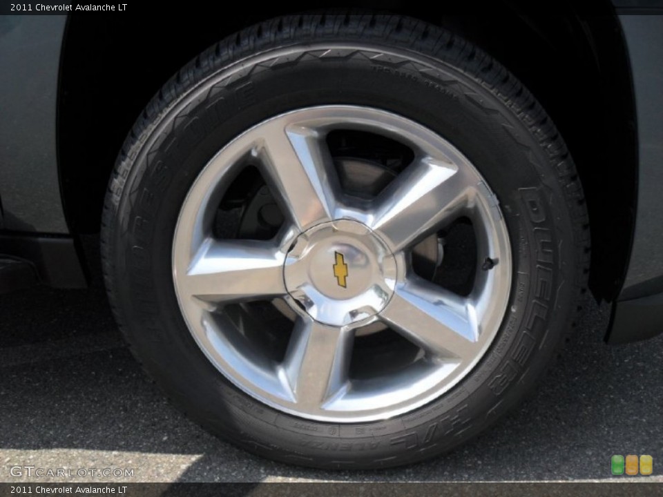 2011 Chevrolet Avalanche LT Wheel and Tire Photo #52148383