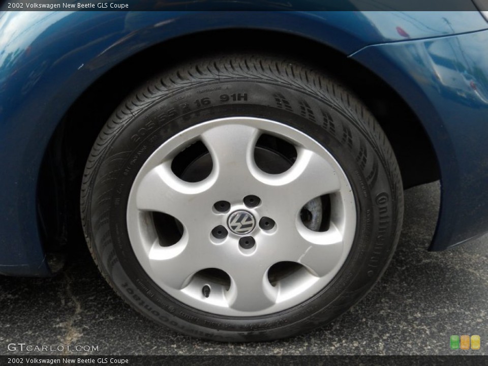 2002 Volkswagen New Beetle Wheels and Tires