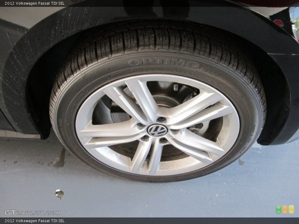 2012 Volkswagen Passat TDI SEL Wheel and Tire Photo #52165024