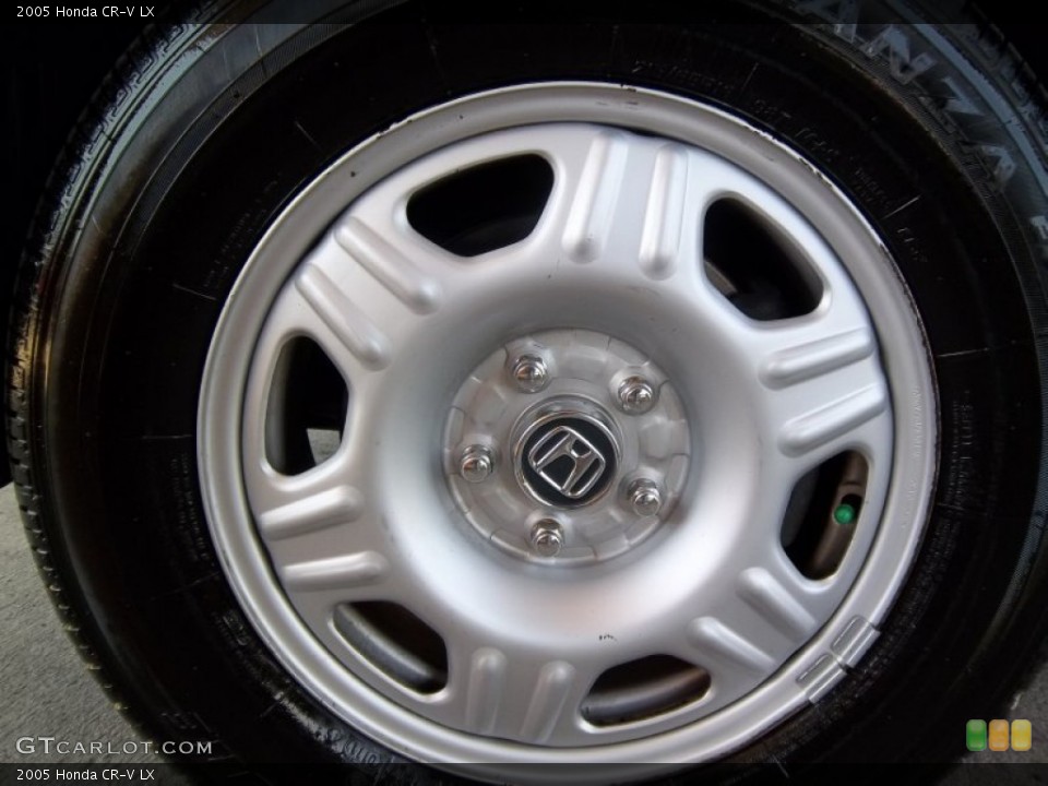 2005 Honda CR-V LX Wheel and Tire Photo #52182970