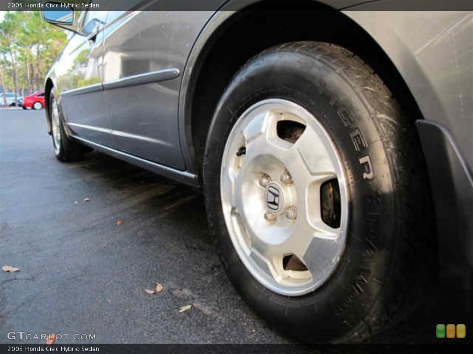 2005 Honda Civic Hybrid Sedan Wheel and Tire Photo #52189021