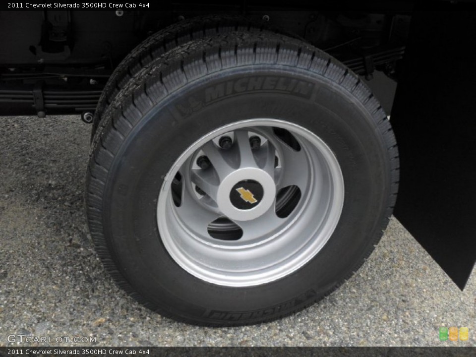 2011 Chevrolet Silverado 3500HD Crew Cab 4x4 Wheel and Tire Photo #52197454