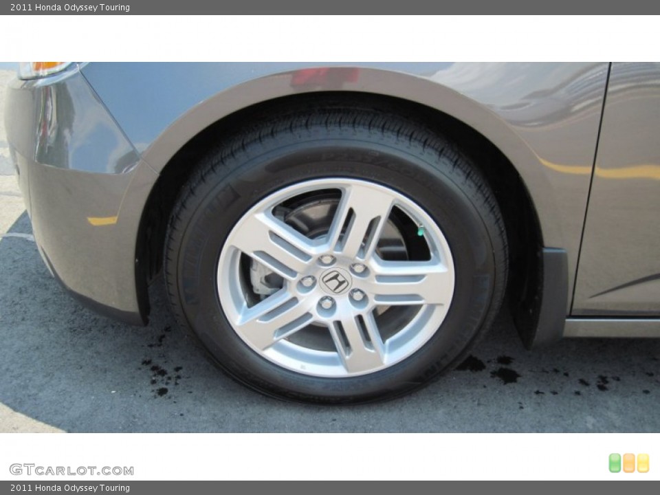 2011 Honda Odyssey Touring Wheel and Tire Photo #52215649