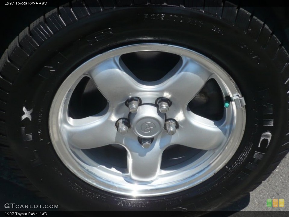 1997 Toyota RAV4 Wheels and Tires