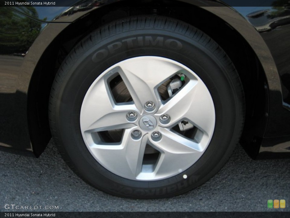 2011 Hyundai Sonata Hybrid Wheel and Tire Photo #52234631