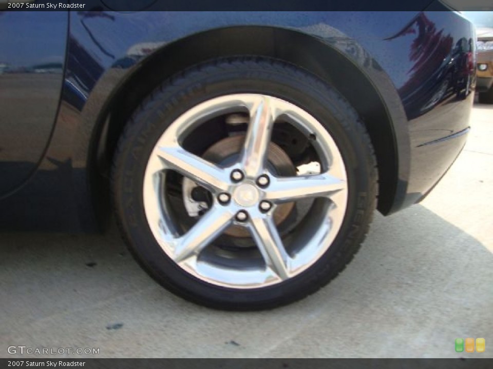 2007 Saturn Sky Roadster Wheel and Tire Photo #52250965