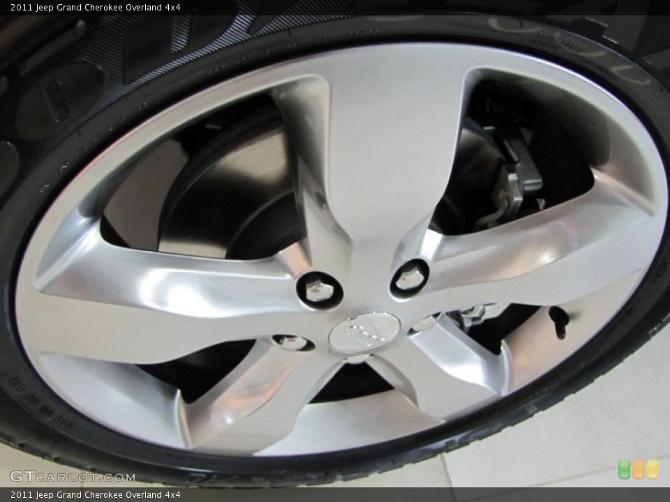2011 Jeep Grand Cherokee Overland 4x4 Wheel and Tire Photo #52267744