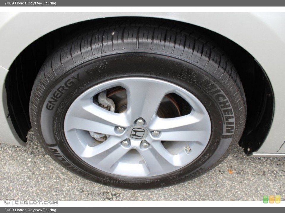 2009 Honda Odyssey Touring Wheel and Tire Photo #52319457