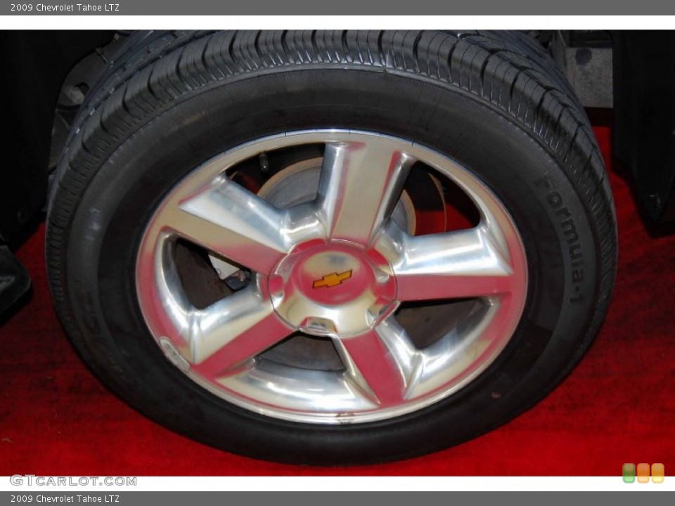 2009 Chevrolet Tahoe LTZ Wheel and Tire Photo #52337340