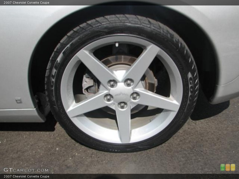 2007 Chevrolet Corvette Coupe Wheel and Tire Photo #52343898