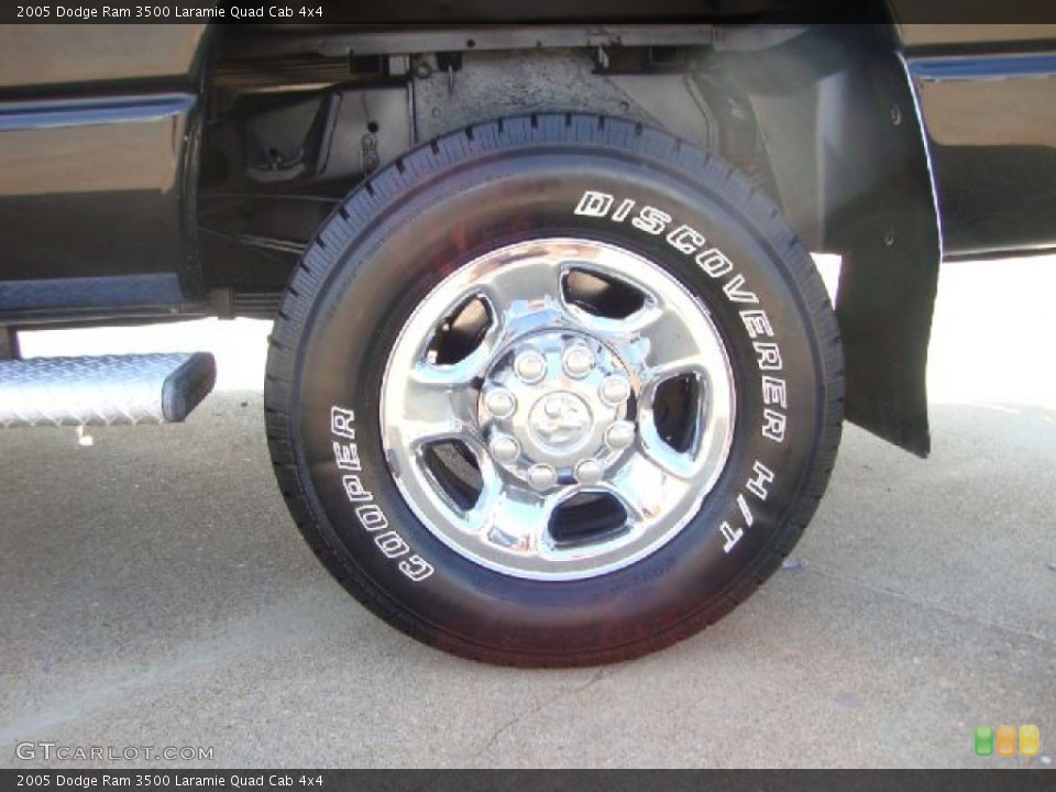 2005 Dodge Ram 3500 Laramie Quad Cab 4x4 Wheel and Tire Photo #52354065