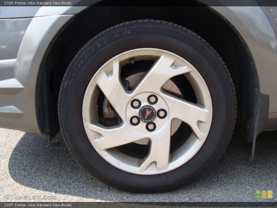 2005 Pontiac Vibe  Wheel and Tire Photo #52400040