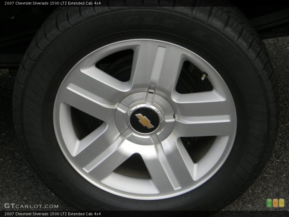 2007 Chevrolet Silverado 1500 LTZ Extended Cab 4x4 Wheel and Tire Photo #52400157