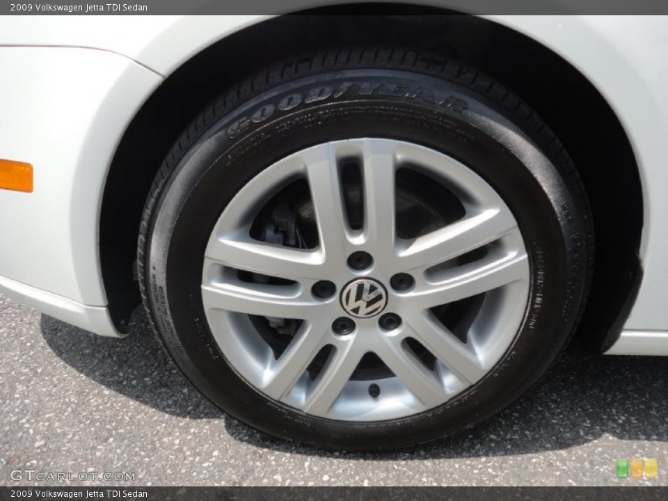 2009 Volkswagen Jetta TDI Sedan Wheel and Tire Photo #52406448