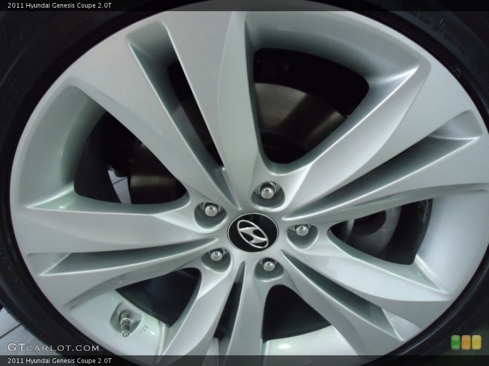 2011 Hyundai Genesis Coupe 2.0T Wheel and Tire Photo #52433621