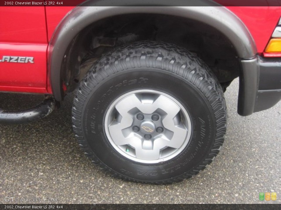 2002 Chevrolet Blazer LS ZR2 4x4 Wheel and Tire Photo #52517613